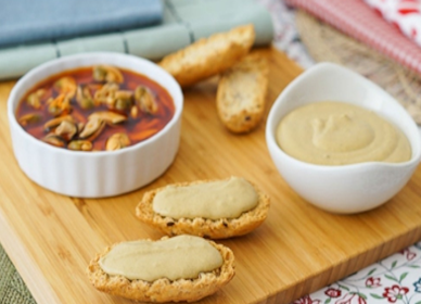 Pate de mejillones en escabeche y bonito